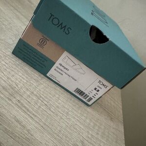 TOMS Teal and Tan Box with shoes